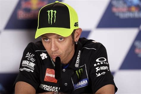 Keputusan pemilihan alex untuk menggantikan jorge lorenzo adalah murni keputusan tim dan kesepakatan yang didapat dengan juara moto2 2019, alex marquez. Valentino Rossi handed huge MotoGP Jerez boost: Have you ...