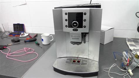 Zeigt im display allgemeine störung an. Delonghi Perfecta Cappuccino - DeLonghi - Kaffee-Welt.net ...