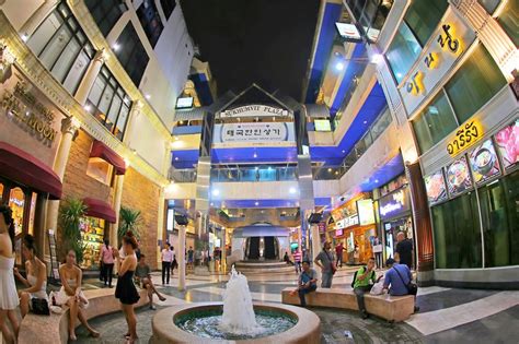 With reference to the a… jumat, 28 mei 2021 tambah komentar edit. 3 Great Restaurants in Korean Town Plaza Bangkok - Korean ...