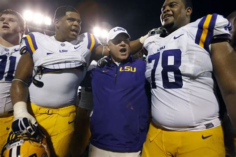 LSU Football Vacates All Wins From Les Miles Now Ineligible For CFB Hall Of Fame