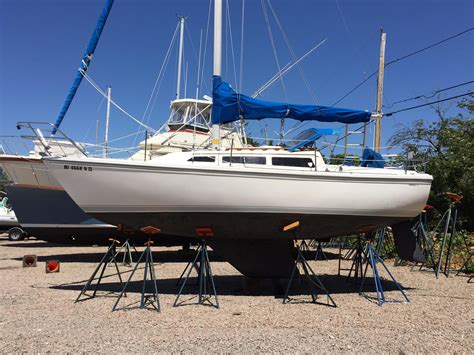 1987 Catalina 27 Sail Boat For Sale