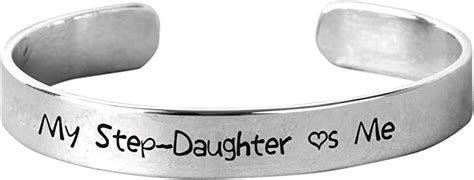 Nanathenoodle My Stepdaughter Loves Me Unisex Hand