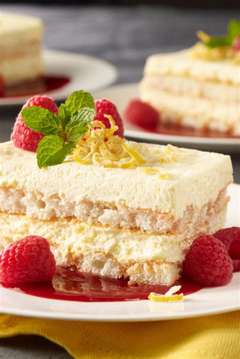 It is quick , can be made a day or two ahead of time and you can play around with the filling and decoration making a new ver… Our Limoncello Raspberry Tiramisu is created with layers ...
