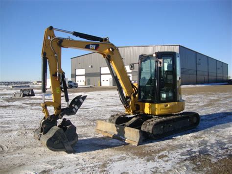 The caterpillar 305.5 e 2 cr is a 5.3t machine with caterpillar engine. Caterpillar 305.5E2CR Mini Hydraulic Excavator | Spectrum ...