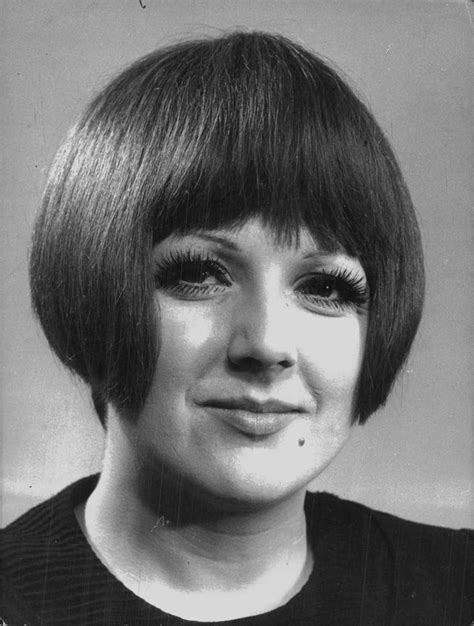 Da quel momento diventa una delle interpreti italiane più amate da. Orietta Berti Anni 80 - Orietta Berti: "Dopo 50 anni di ...