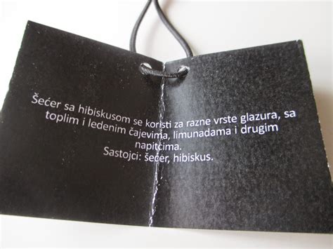 Bobice kleke stavite u odgovarajuću staklenku, i napunite vodom do vrha. Nenine kuhinjske čarolije: Kuhinja ispunjena začinima