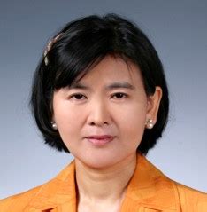 Tantalus winery is pleased to welcome a new exhibit of contemporary inuit art featuring incredible works via vancouver's marion scott gallery and curator julie lee. Julie Lee (South Korea) | Center for the Study of ...