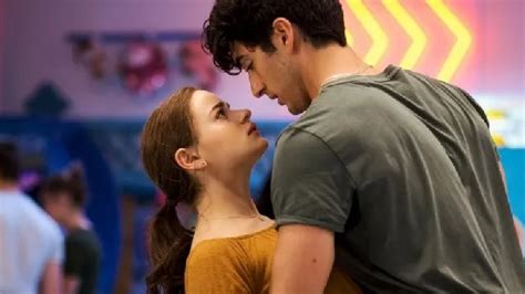 Netflix El Stand De Los Besos ¿la Película Romántica De Netflix