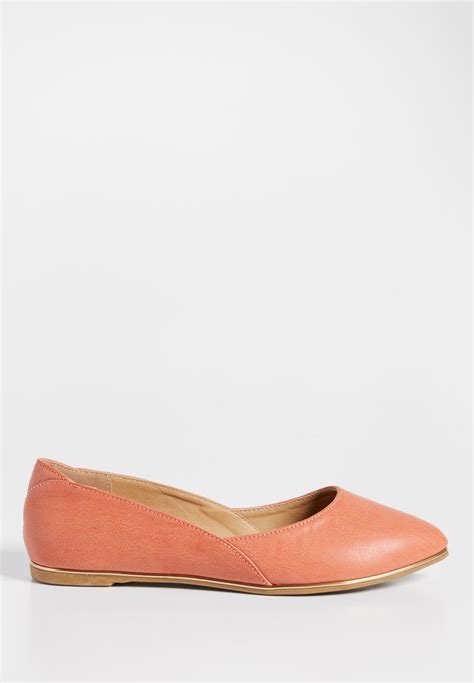 Paula Solid Faux Leather Flat Original Price 2400 Available At