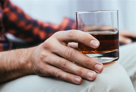 How To Treat Alcoholism And Common Withdrawal Symptoms