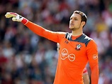 Alex McCarthy signs new four-year deal at Southampton | Express & Star