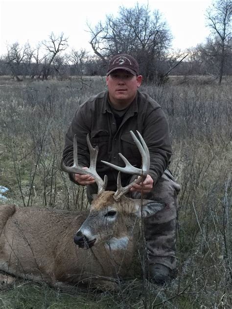 Nebraska Deer Hunting Guide Outfitter For Deer Hunts