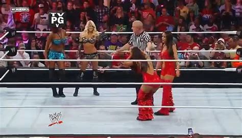 The Bella Twins Vs Kelly Kelly And Alicia Fox Video Dailymotion