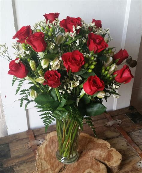 Always On My Mind A Classic Dozen Red Roses Dozen Red Roses Red