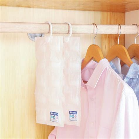 The ideal position of the dehumidifier. Hanging Reusable Space Interior Dehumidifier Bags Damp Dry ...
