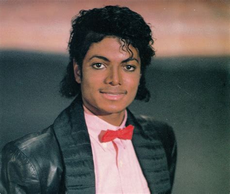6:24 128 кбит/с 1.0 мб. Billie Jean: Hit de Michael Jackson ultrapassa 500 milhões ...