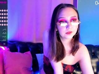 Tina Kays On Cam For Live Strip Chat My Stripper