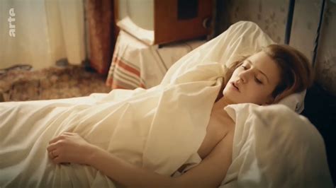 Nude Video Celebs Clea Eden Nude Devoilees 2018