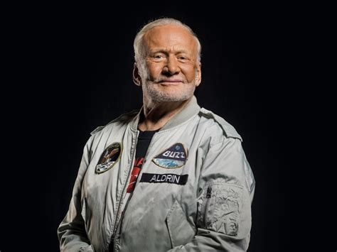 Buzz Aldrin The Big Bang Theory - Buzz Aldrin Says We Can’t Stop Exploring