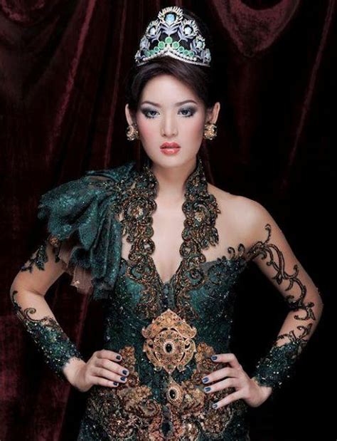 profil dan foto foto puteri indonesia dan finalis miss universe 2012 maria selena blogowit