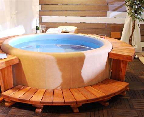 Two person hydrotherapy computerized massage indoor whirlpool jetted bathtub hot tub 050a. Whirlpool überwintern - Tipps & Tricks - HeimHelden