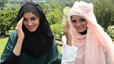 Explained Difference Between Burqa Hijab And Niqab Firstpost
