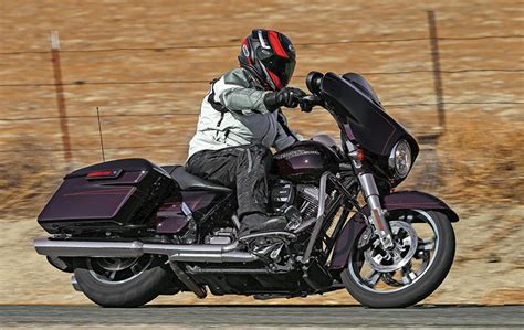 Another big project rushmore change comes in the. 2014 Harley-Davidson Street Glide Special - Moto.ZombDrive.COM