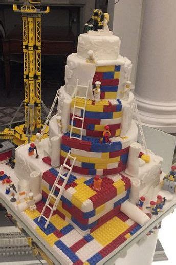 This Couples Lego Wedding Cake Is Too Perfect Lego Wedding Cakes