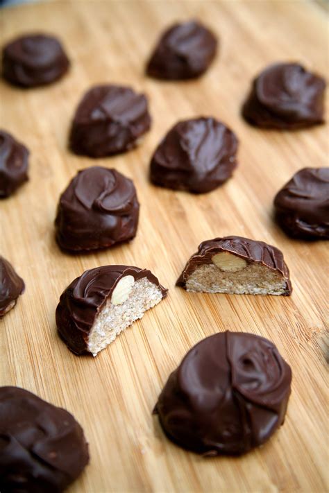 Each serving equals 285 calories. Vegan Almond Joys | Low calorie desserts chocolate, Low calorie chocolate, Desserts