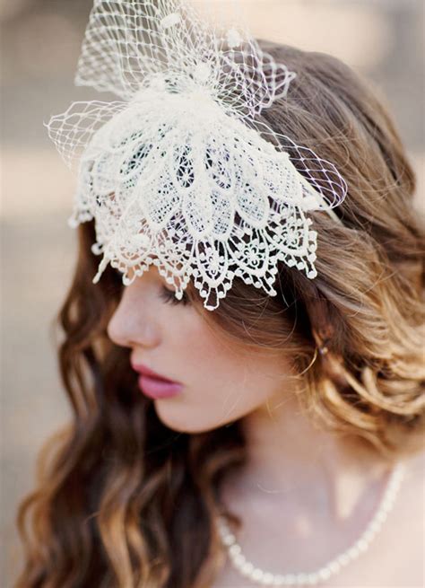 25 Prettiest Lace Bridal Hairpieces And Headpieces For Your