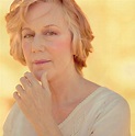 Jennifer Warnes Interview: Grammy-Winning Artist on First New Album in ...