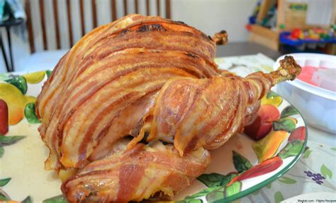 Turkey Wrapped With Bacon Thanksgiving Turkey Magluto Com