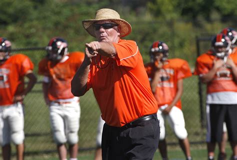 Rocky Nelson, inspirational football coach at Woburn High, dies at 74