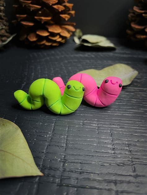 Adorable Pink Worm Green Worm Friends Worm Figurines Clay Etsy Clay