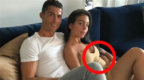 Entdecke kinder cristiano ronaldo auf nike.com. Cristiano Ronaldo kriegt eine Tochter ! - YouTube
