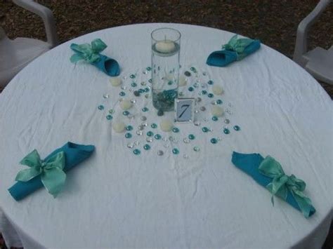 Frugal Wedding Centerpieces Planning And Staying On Budget Frugal