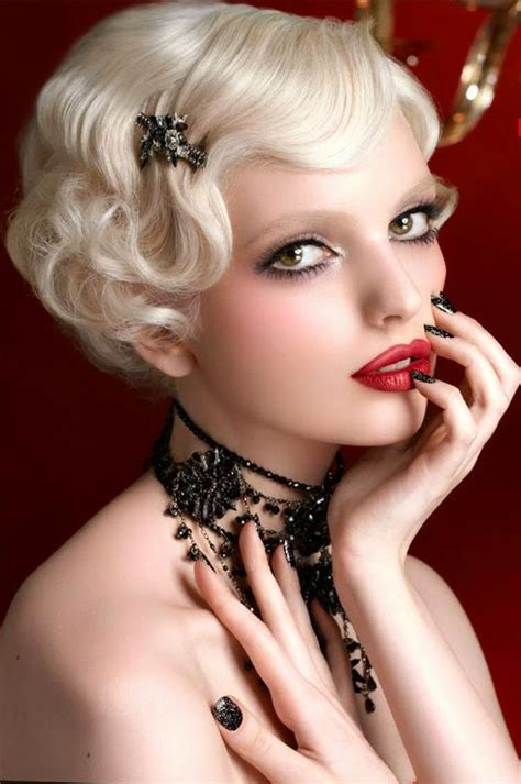 Short hair is easy to maintain. Vintage Hairstyles: Vintage Short Hairstyles