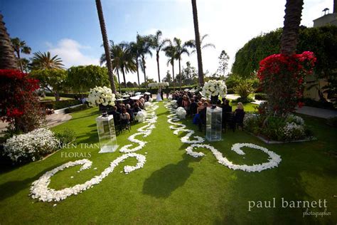 Rose Petal Aisle Runner For Outdoor Wedding Ceremonies 5