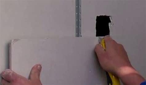 This is so easy that anybody can do it! Repairing Plasterboard Holes | How to Repair Holes in Plasterboard Walls and Hollow Doors | DIY ...