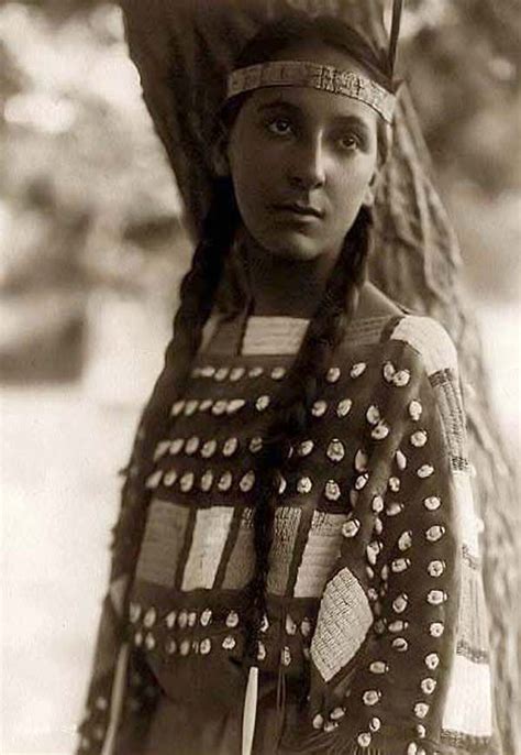 Dakota Sioux Native American Women Indian Pictures Native American