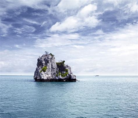 Rock Island In Thailand Landscape Wallpaper Landscape Photo