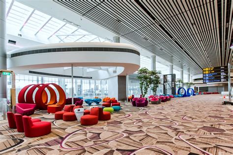 Visitors from terminal 4 can take the free shuttle bus service from terminal 4 to terminal 2, and enter jewel via the pedestrian link bridge. Changi Airport provides sneak peek into new Terminal 4 ...