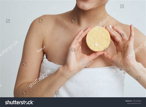 Sponge Hand Naked Woman Stock Photo Shutterstock