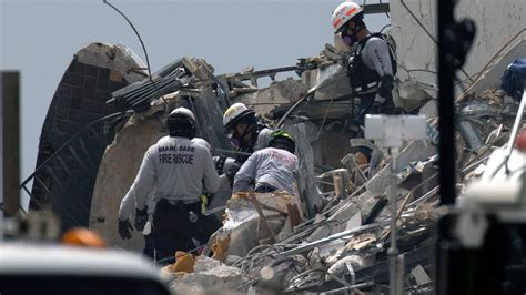 A Huge Rescue Effort Underway In Florida Building Collapse Nbc Bay Area