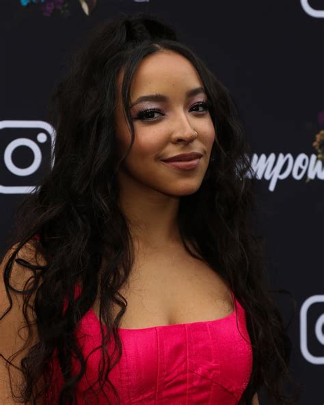 Tinashe At Instagrams 2020 Grammy Luncheon In La Celebrities At