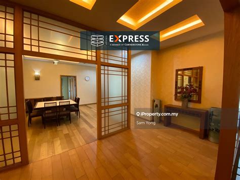 Roof Top Condo At Mciti Suites Miri Hotelresort 4 Bedrooms For Rent
