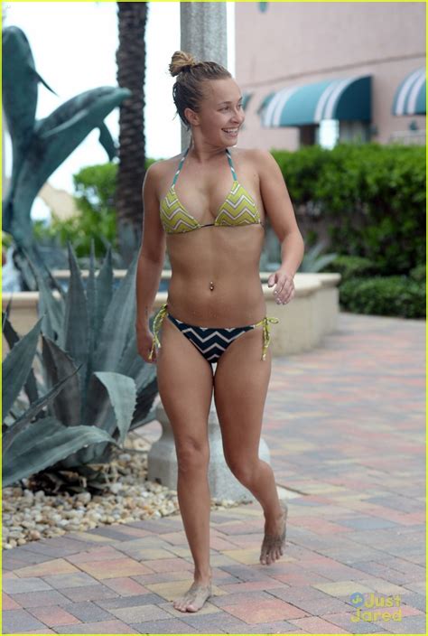 Hayden Panettiere Labor Day Weekend In Miami Photo 593230 Photo Gallery Just Jared Jr
