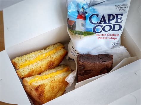 SAMPLE MENUS — FISHERMEN'S VIEW