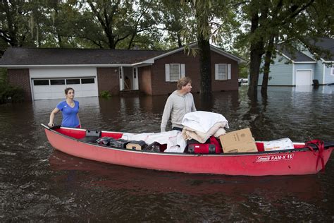 South Carolina Flooding 13 Killed Homes Roads Destroyed Cbs News