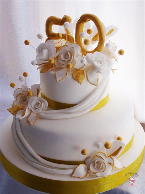 Bouquet e mazzi di fiori per 25 anni di matrimonio. Torta Nozze d'oro, Gold 50's Wedding Cake | Torte per ...